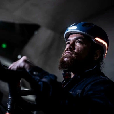 Casque Vélo Avec Led Intégrée Vio Nutcase Bleu Marine – Image 6